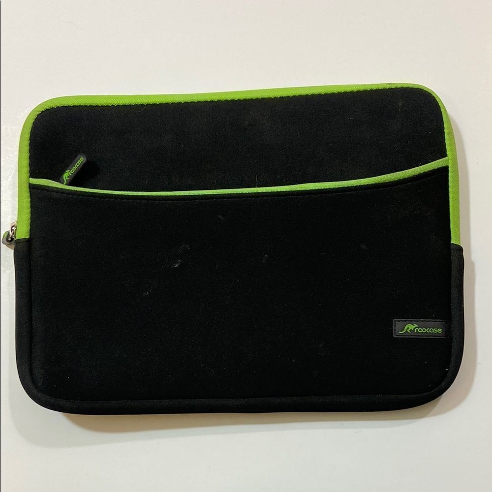 Stylish Black and Green Tablet Sleeve with Protective Padding